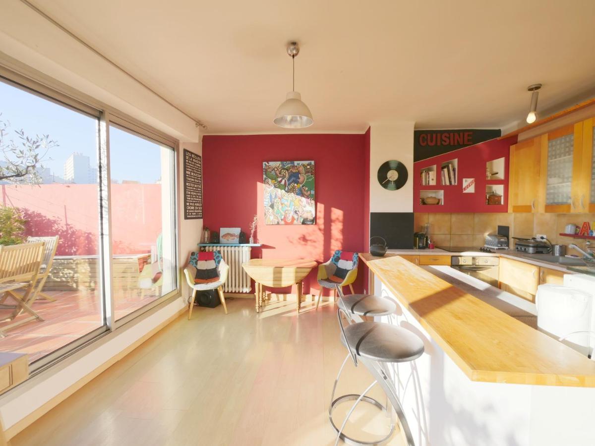 Chambre Avec Vue Notre Dame De La Garde Bed & Breakfast Марсилия Екстериор снимка